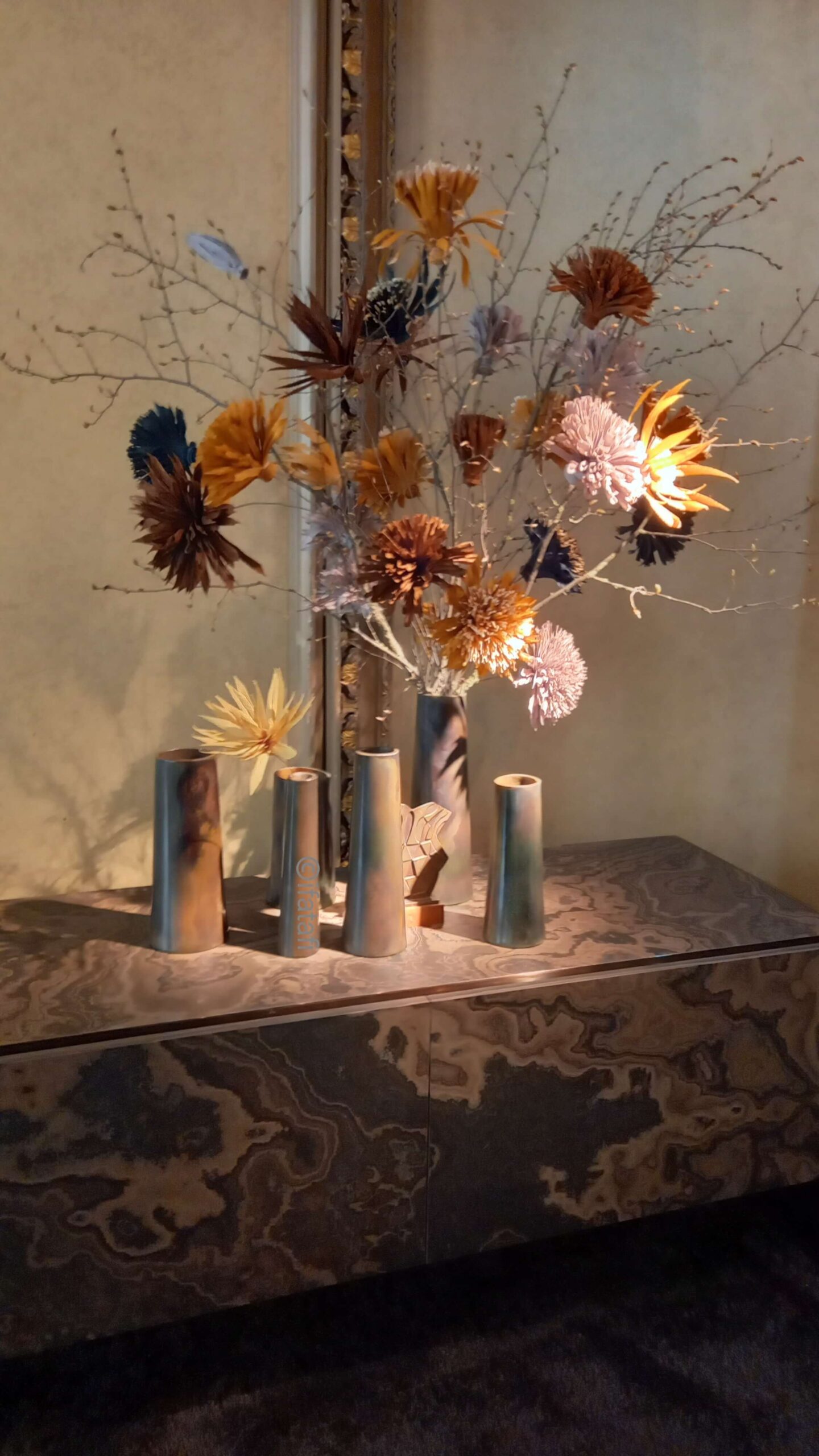 Fuorisalone Ⓒifatafi Ⓒbe-italia Flower arrangement
